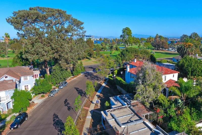 1720 Miguel Avenue Coronado, California.. - 2