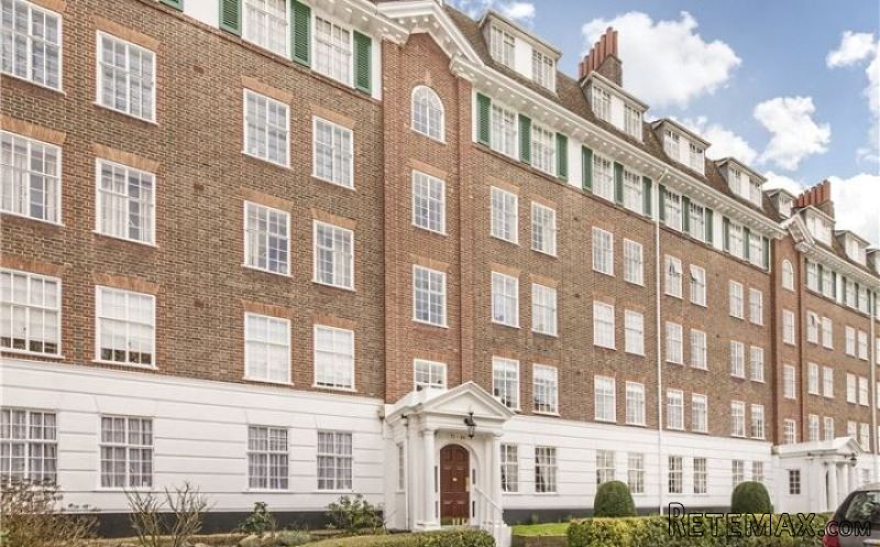 Richmond Hill Court