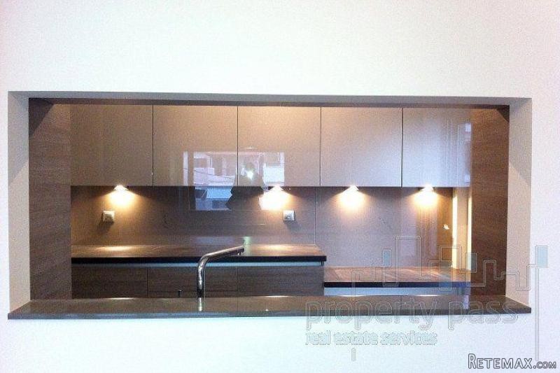 2 bedroom Apartment For Sale:..