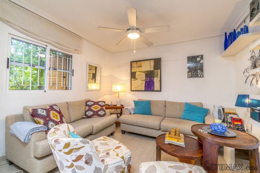Salón, cocina abierta, 3 dormitorios, 2 baños, terraza 29 m.. - 2