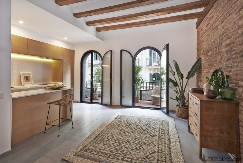 Stunning apartment for sale in Poble..