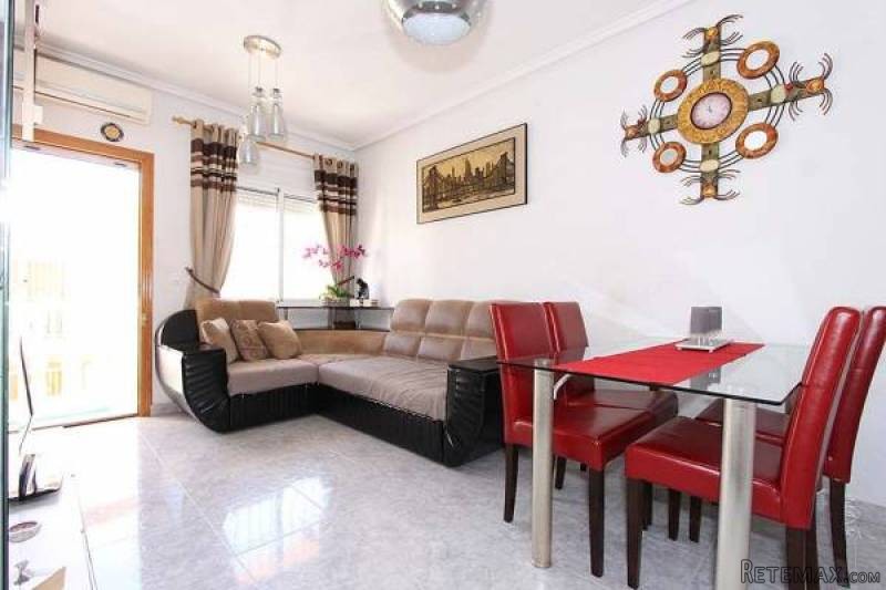 4 Bedroom 2 Bathroom Bungalow In.. - 2