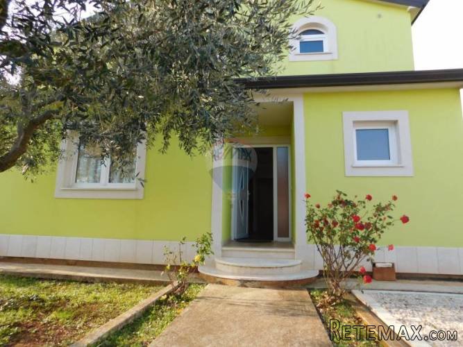 SAMOSTOJEĆA KUĆA, OKOLICA BUJA - 3