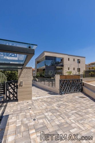 Penthouse u Malinskoj-bazen-pogled more! - 7