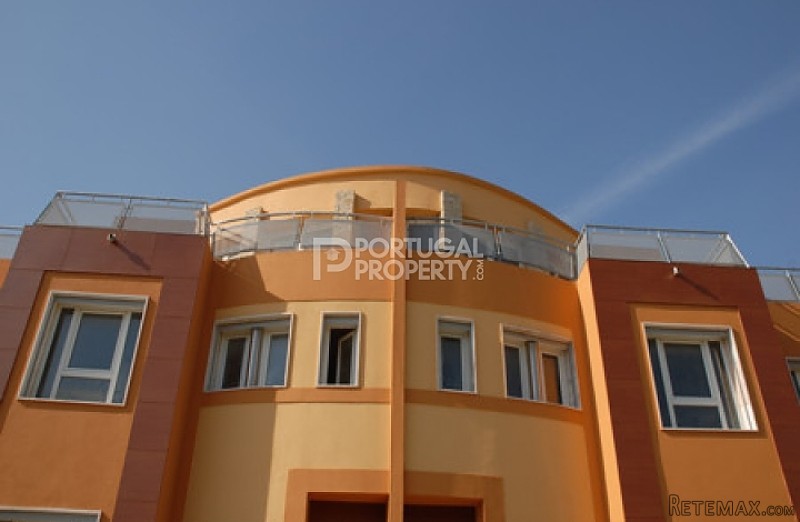 Modern Bright 3 Bedroom Apartment in.. - 2
