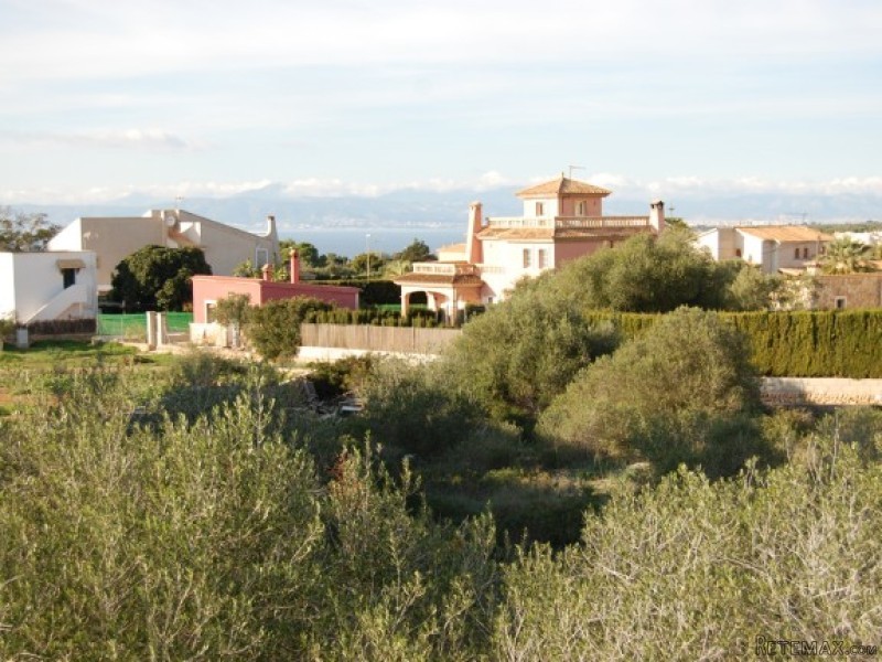 Building Plot With Sea Views In Sa Torre