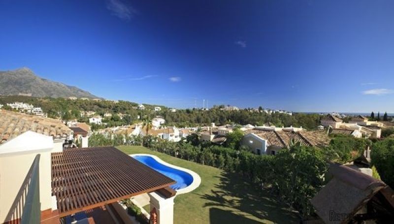 5 Bedrooms - Villas - Malaga - For Sale
