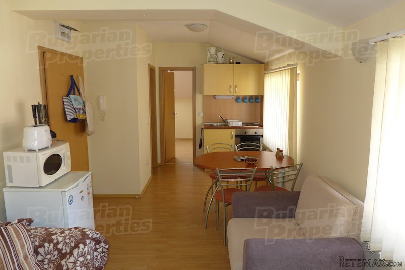 Family Flat With A Warm Interior