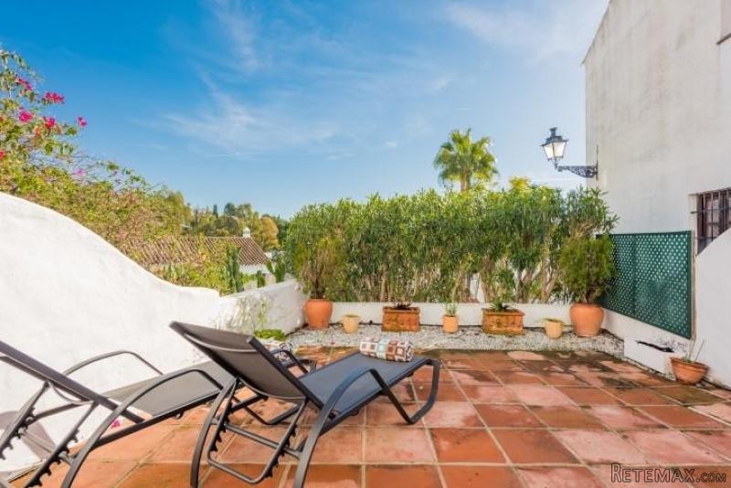 2 bedroom town house for sale - 2