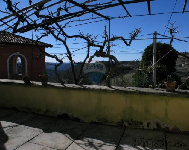 OPRTALJ, PREKRASNA KAMENA KUĆA ZA ADAPTACIJU S... - 5