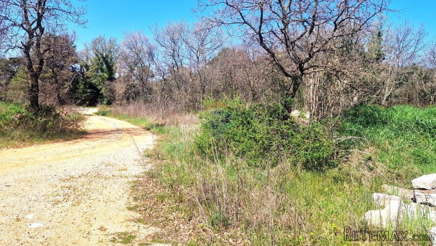 Istra,Umag-Grđevinsko zemljište gospodarske namjene - 2
