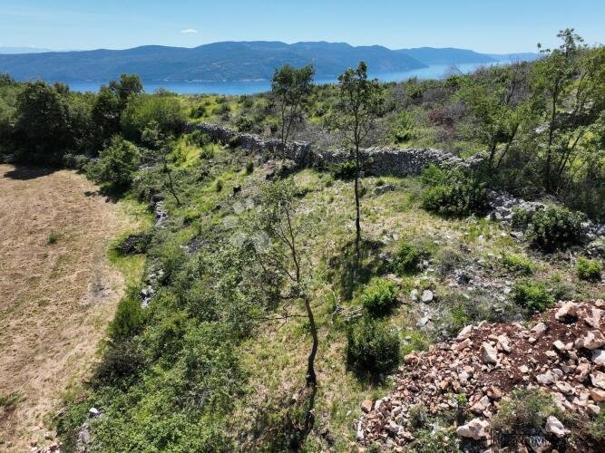 Građevinsko zemljište, okolica Plomina - 3