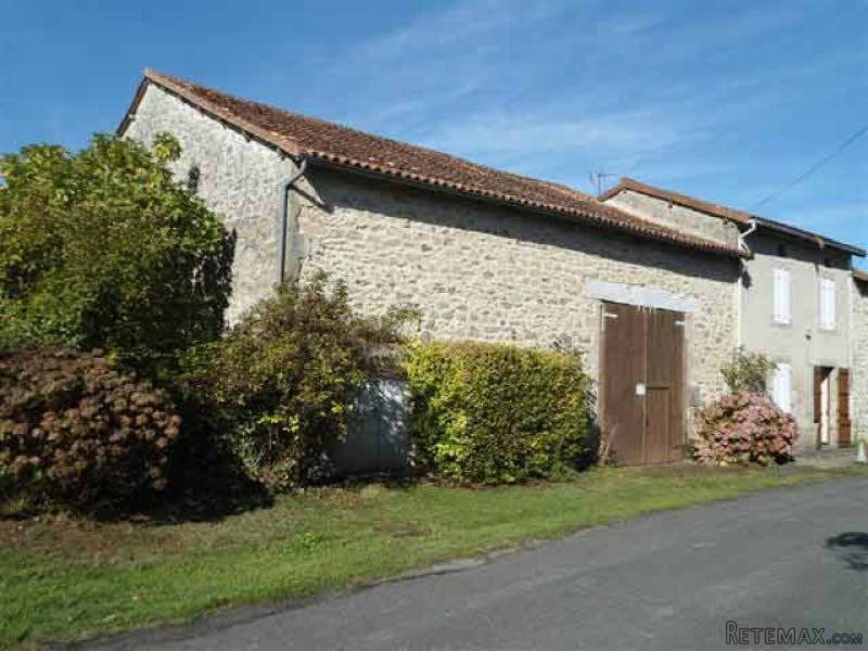 3-Bed Country Stone House With Attached.. - 2