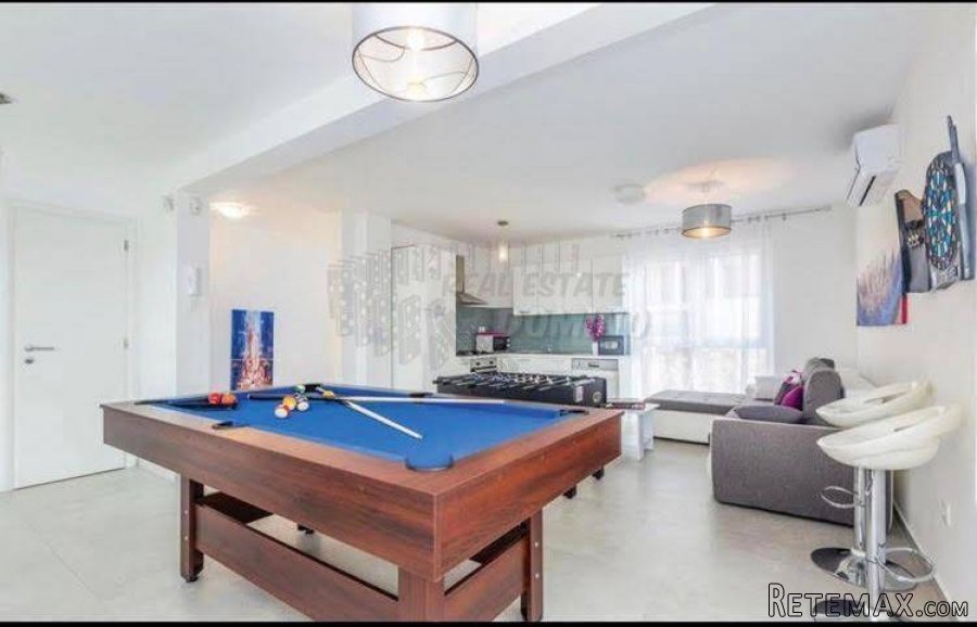 Apartman s prekrasnim pogledom na more! Njivice! - 8