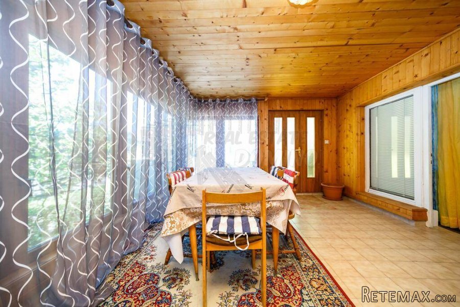 Apartmanska kuća na samo 100 m od mora! Grad Krk! - 9
