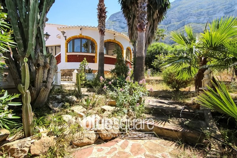 Detached 3-Bedroom Villa Denia Montgo