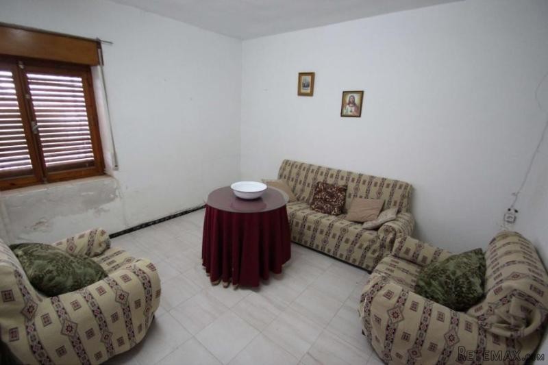 Large Village house with Garden (Ref... - 2