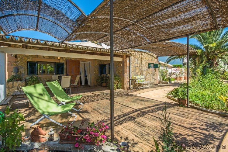 Excellent home or rental property on the outskirts of.. - 2