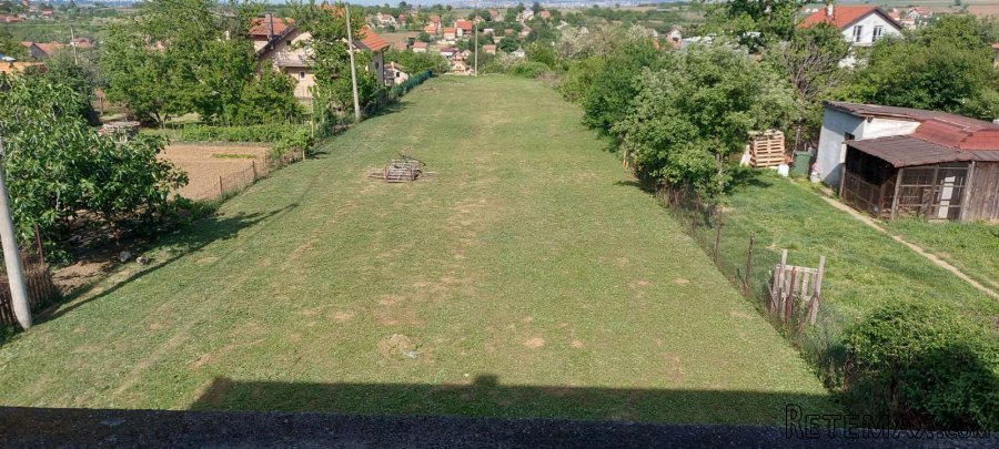 Kuća u Ostružnici na 15 ari placa - 2