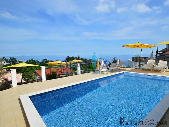 Obiteljska villa s bazenom - 3
