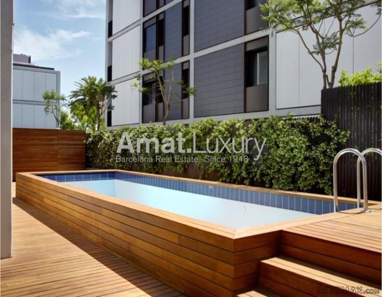 5 bedroom Duplex For Sale: BARCELONA..