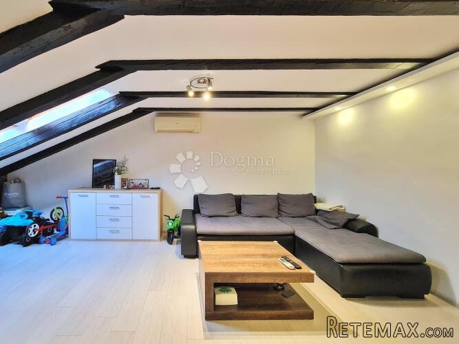 Tri apartmana u srcu grada - 7