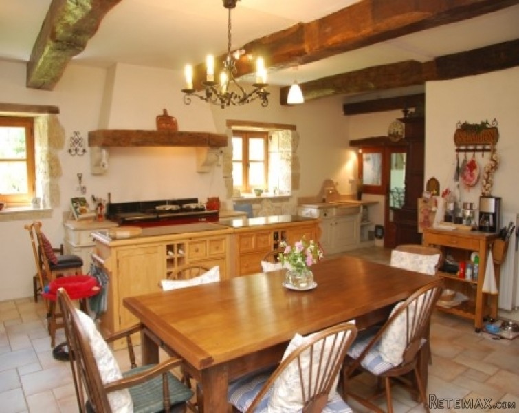 Exceptional manor house, private.. - 2