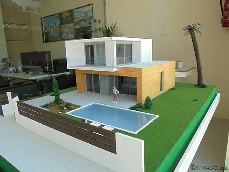 * Top of the Range Detached Villa on.. - 2