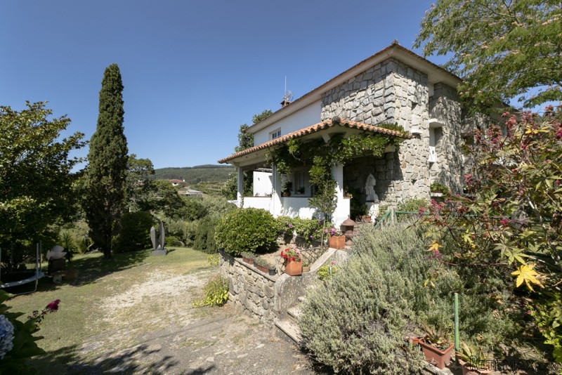 5 Bedrooms - Villa - Pontevedra - For..