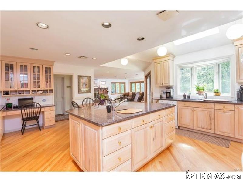 5 bedroom House For Sale: 236 WEST.. - 2