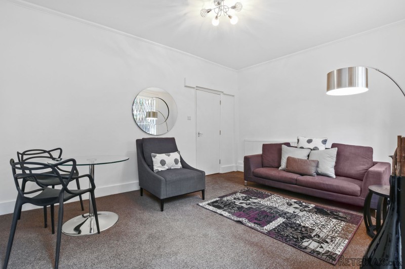 Flat 4, 14 Finchley Road - 2