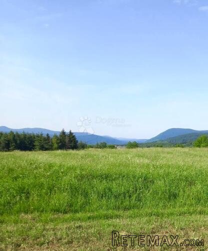 Filmska građevna parcela nadomak Plitvica