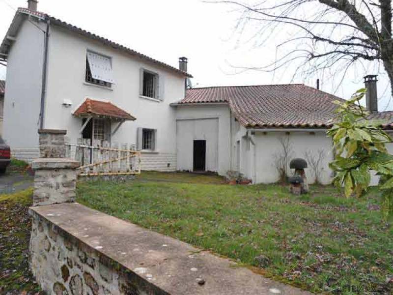 Two-Bed Stone House With Outbuildings..