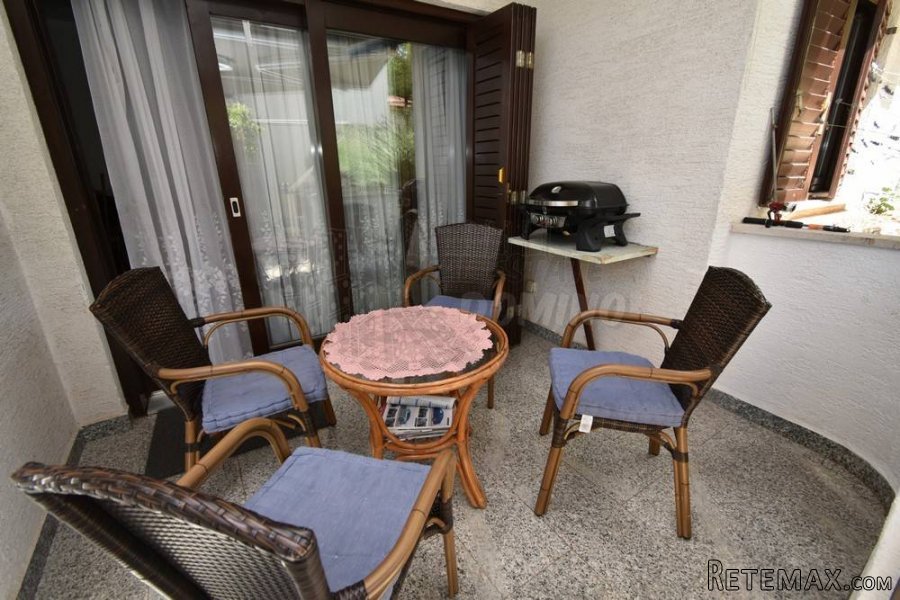 Apartman s dvije spavaće sobe u prizemlju! Malinska - 2