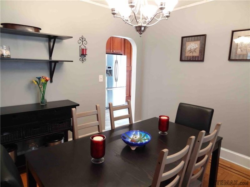 3 Bedrooms - Townhouse - New York State.. - 2