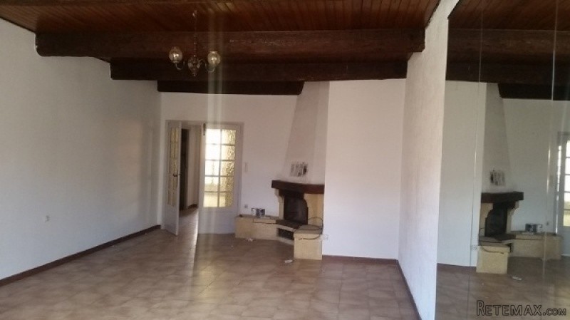 Winegrower Home To Refresh With 140 M2.. - 2