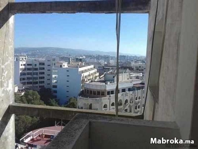 A vendre a Tanger au centre ville un..