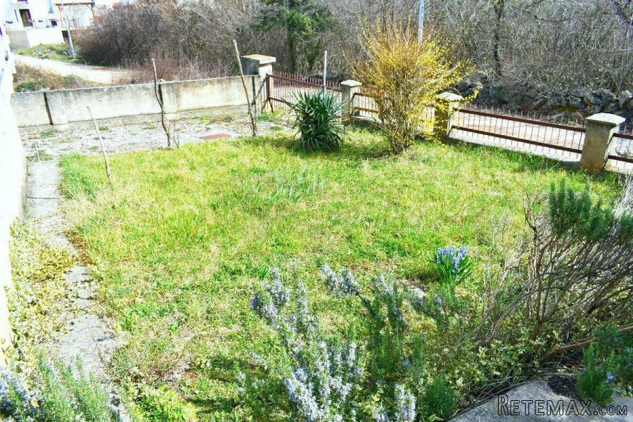 Apartman - etaža samostojeće kuće sa okućnicom! Krk - oko.. - 5
