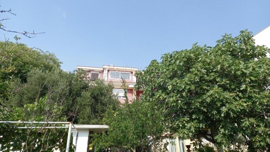 Jednosoban stan Makarska