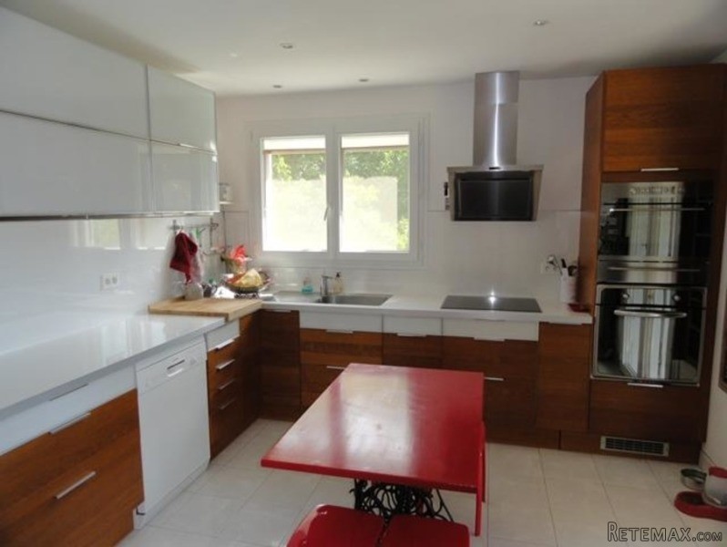 Villa With Pretty Views And Close To.. - 2