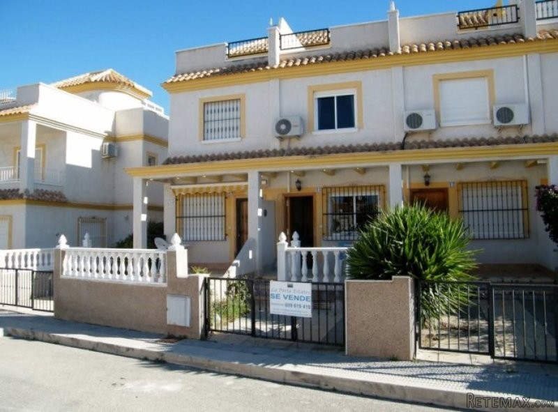 2 Bedrooms - Townhouse - Alicante - For..