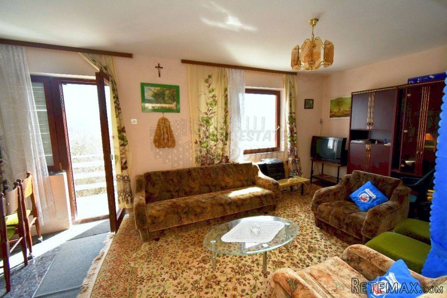Apartman - etaža samostojeće kuće sa okućnicom! Krk - oko.. - 10