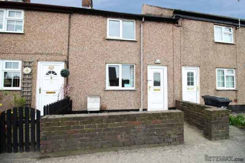 2 bedroom, Terraced House house for sale