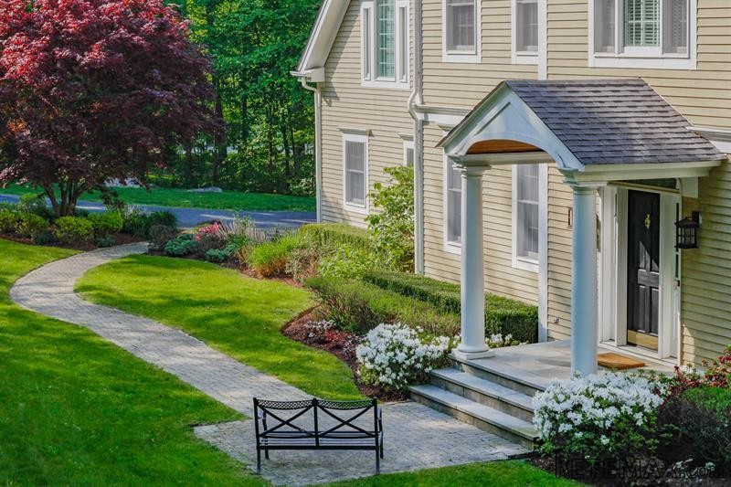 5 bedroom House For Sale: 70 Dann Farm.. - 2