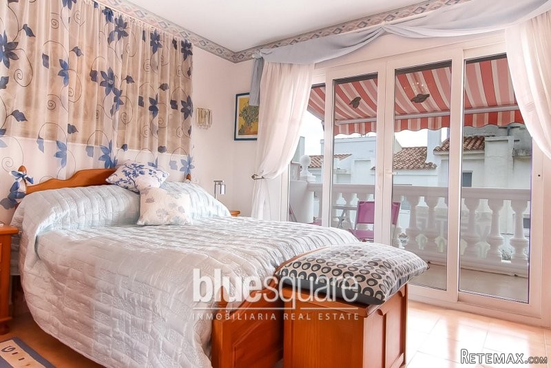 Quaint well presented 2 bedroom town.. - 2