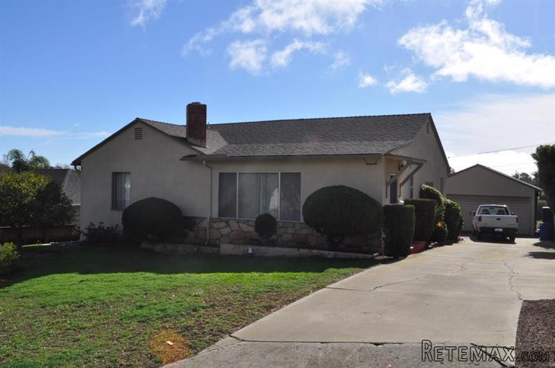 3 bedroom House For Sale: 3625 San Jose.. - 2