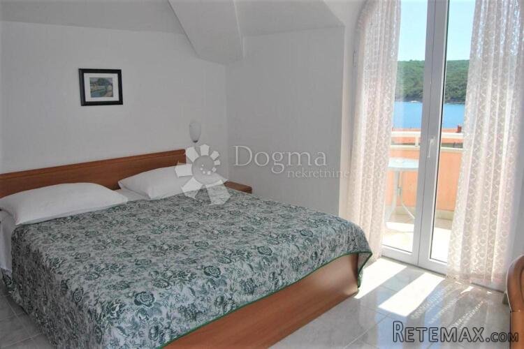KRNICA – hotel i restoran uz obalu s tradicijom i odličnim r - 10