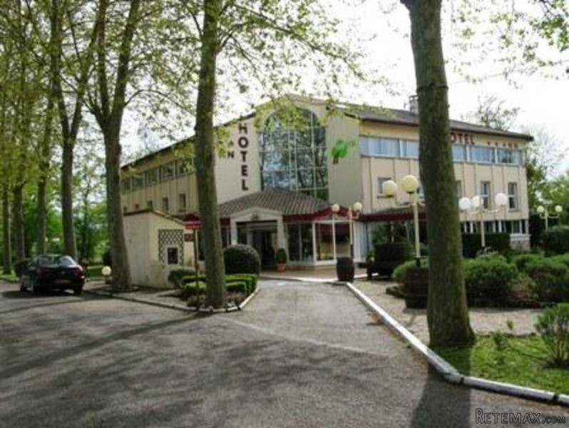 hotel bergerac 445 200 € HAI