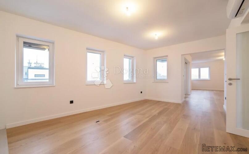 S 2 - SREBRNJAK RESIDENCE - S1, S2, S3 - 3