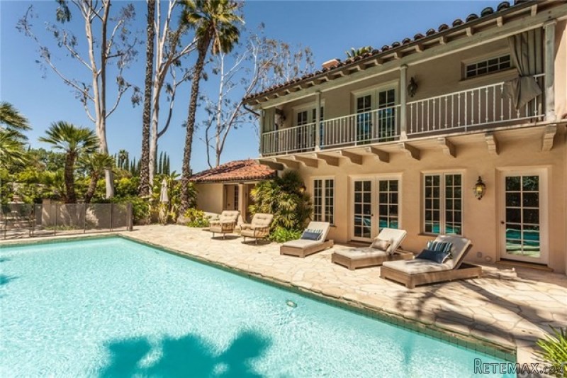 5143 Otis Avenue | Tarzana, California..